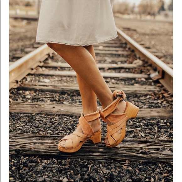 Free People Clogs - Picture 3 of 3